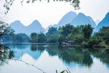 我用惠普笔记本玩问道F1F2F3F4哪个键都不能用怎么办？