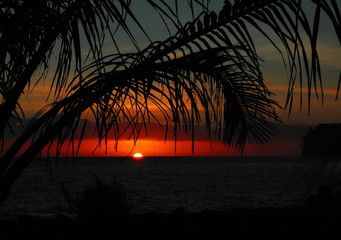 我用惠普笔记本玩问道F1F2F3F4哪个键都不能用怎么办？