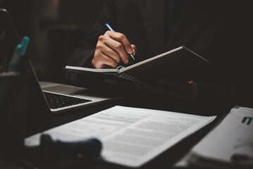 华硕笔记本电脑如何拆