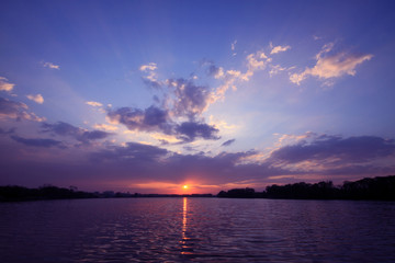 刀客笔记本k1-g4支持16g内存吗